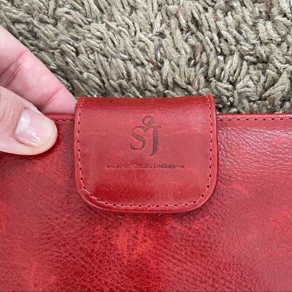 SJ red leather bi fold wallet - Picture 3 of 6